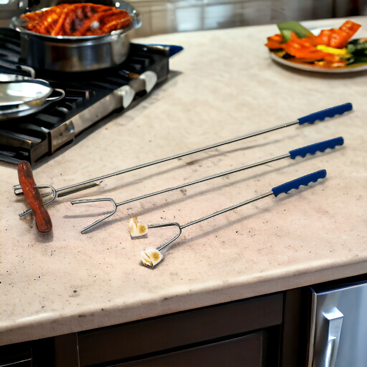 Extendable Roasting Stick – Perfect for S’mores, Hot Dogs & Campfire Fun