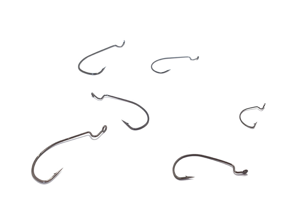 wist offset fishing hooks made from high carbon steel available in multiple sizes strong sharp and corrosion resistant ideal for soft bait rigging in freshwater and saltwater fishing