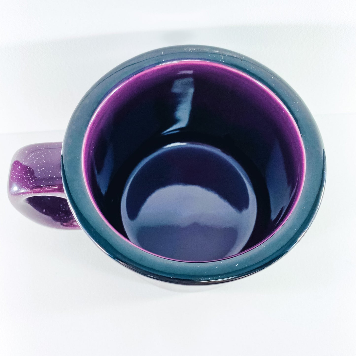 Camping Queen Campfire Mug – 15 oz Ceramic Mug for Outdoor Coffee &amp; Cocoa Lovers