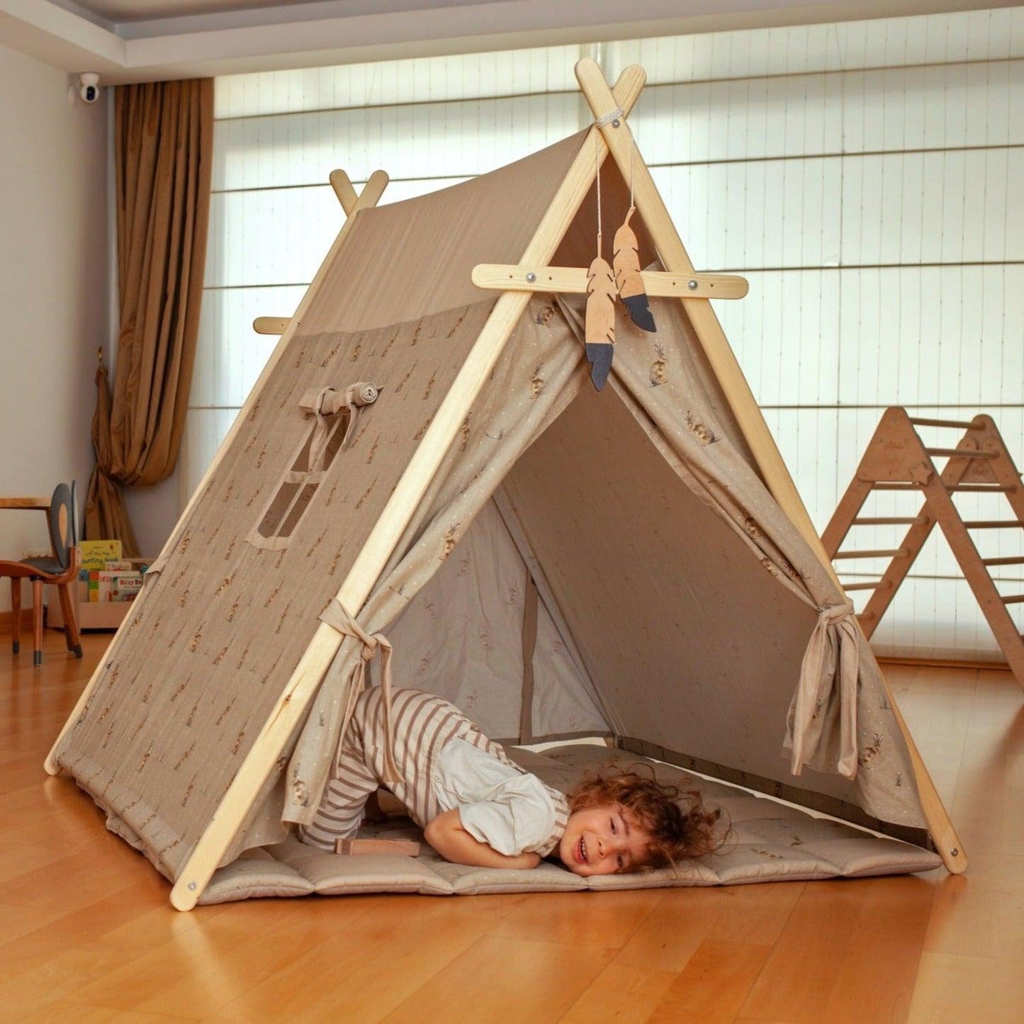 XL Bunny Play Tent &amp; Play Mat Set – Indoor &amp; Outdoor Kids Teepee Tent with Lights